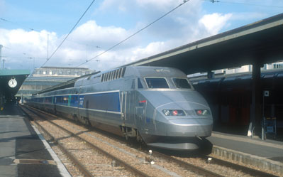 TGV 24089/24090