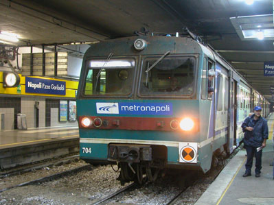 ALe.724.004 (metronapoli 704)