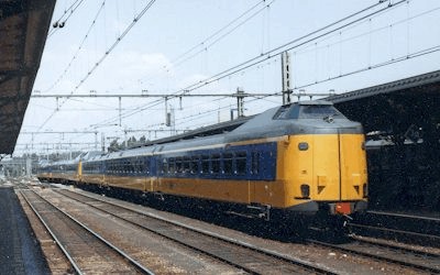 4002 + 4005