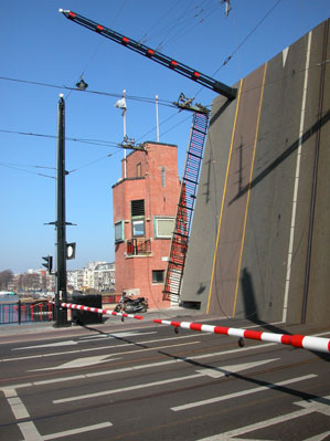 Klappbrücke